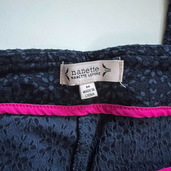 Nanette Lepore Blue Flower Pattern Mid-Rise Skinny Ankle Leggings Pants M NWOT - Picture 2 of 3